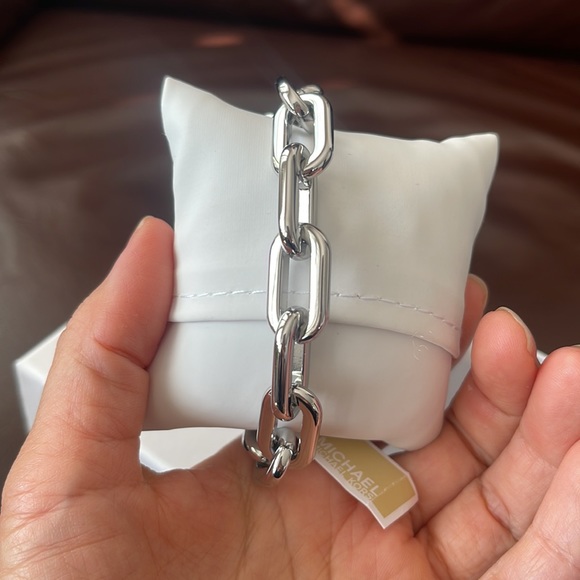 MICHAEL KORS CITYSCAPE LINK CHAIN  CRYSTAL  BRACELET MKJ4864040/MKJ4864  NWT - Picture 4 of 7